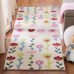 Safavieh Kids SFK918 Hand Tufted Area Rug - Safavieh