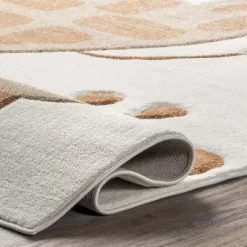 NuLOOM Anabell Giraffe Kids Area Rug 13 NuLOOM Anabell Giraffe Kids Area Rug -Children Furniture Store GUEST 7dac68b1 77e3 4f2f be00 395379c89294