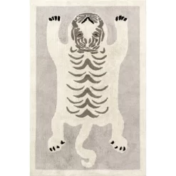 NuLOOM Naima Tiger Machine Washable Kids Area Rug -Children Furniture Store GUEST 8da23c3a c4f6 4418 b9d1 9f514fa894d7