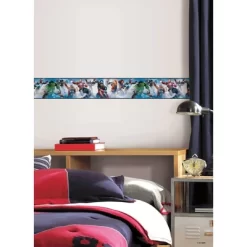 Avengers Peel And Stick Border - RoomMates -Children Furniture Store GUEST a415e475 18da 4e27 a3cf dadb34611529
