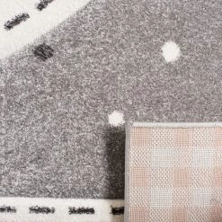 Carousel Kids CRK154 Power Loomed Area Rug - Safavieh -Children Furniture Store GUEST cd9d4778 e996 4194 bb55 84c1c7598a8b